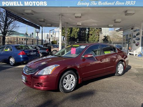 Used 2012 Nissan Altima 2.5 SL w/ 2.5SL Pkg image 2