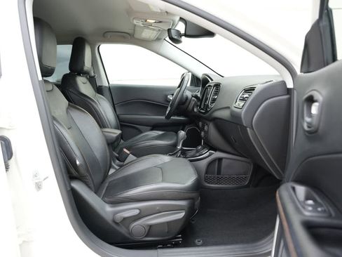 Used 2020 Jeep Compass Limited AWD/4WD image 22