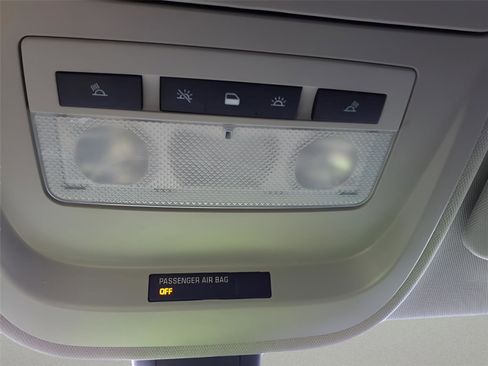 Used 2020 GMC Canyon Denali image 29