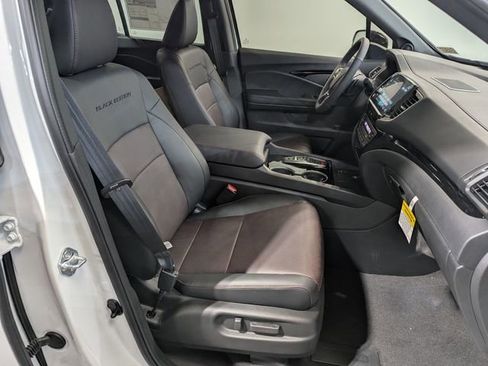 New 2026 Honda Ridgeline Black Edition image 18