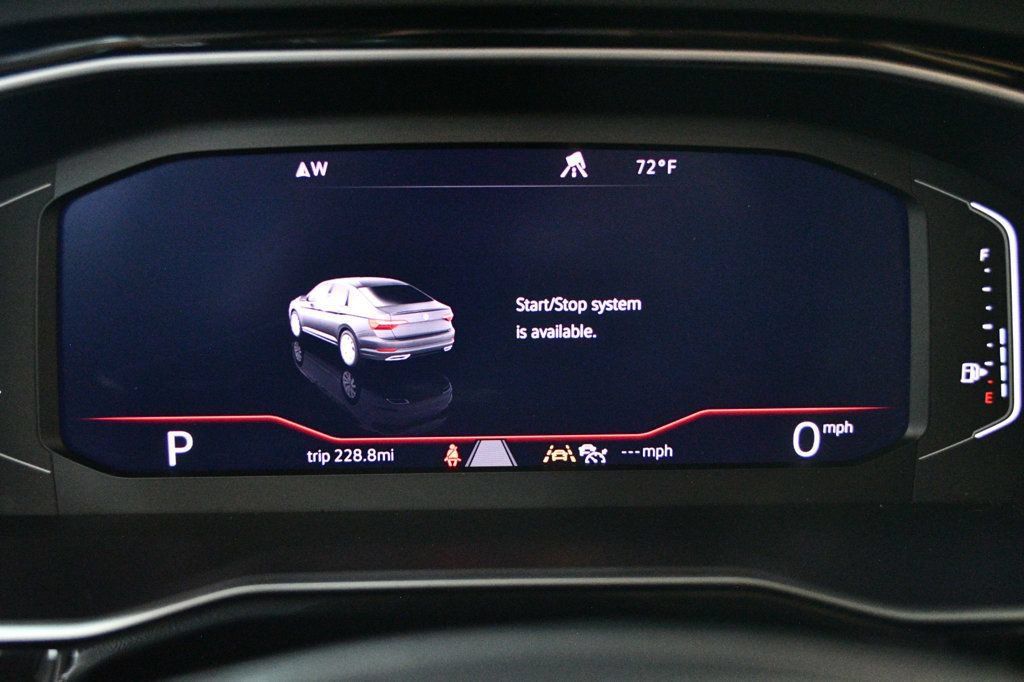 Used 2020 Volkswagen Jetta SEL Premium FWD image 49