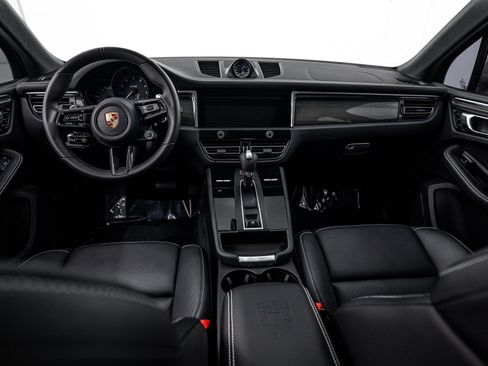 Certified 2025 Porsche Macan GTS AWD/4WD image 12