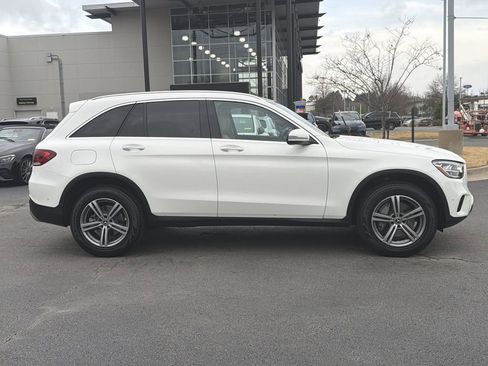 Used 2022 Mercedes-Benz GLC 300 4MATIC image 2