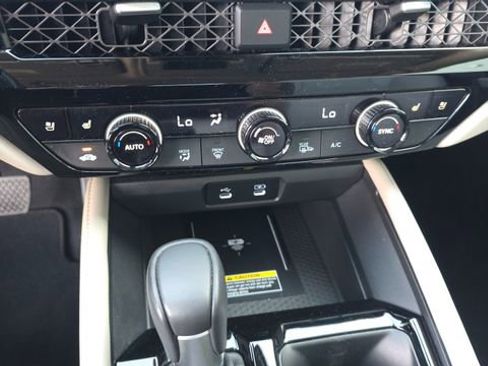 Used 2023 Honda Accord Touring image 22