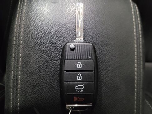Used 2017 Kia Sportage LX FWD image 32