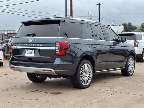 Used 2023 Ford Expedition Limited RWD image 8