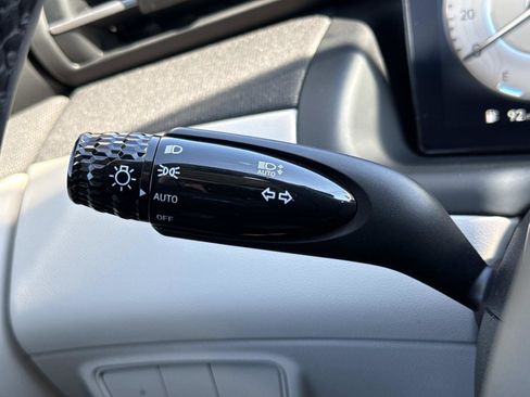 Certified 2023 Hyundai Tucson Limited image 11