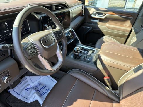 Used 2025 GMC Sierra 1500 Denali image 13