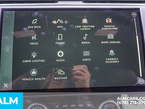 Used 2023 Land Rover Range Rover SE AWD/4WD image 35