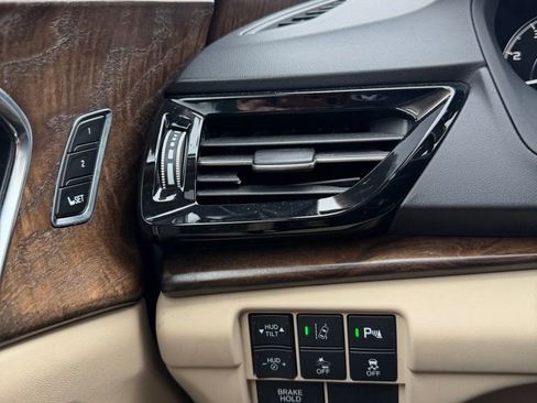 Used 2019 Acura RDX AWD w/ Advance Package image 21