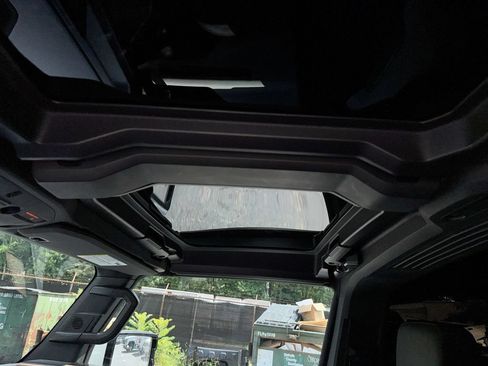 Used 2024 GMC Hummer EV 3X AWD/4WD image 20