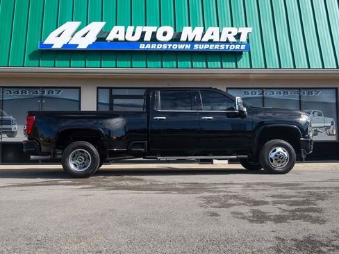 Used 2021 Chevrolet Silverado 3500 High Country AWD/4WD image 2