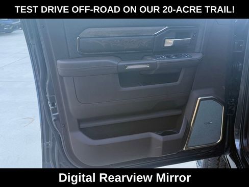 New 2026 RAM 2500 Limited image 30