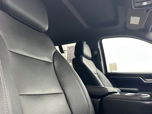 Used 2022 GMC Sierra 1500 SLT image 19