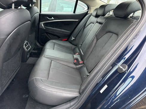 Used 2026 Genesis G70 2.5T image 13