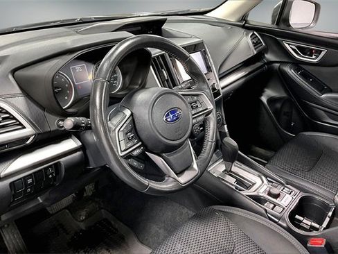 Used 2021 Subaru Forester Premium image 17