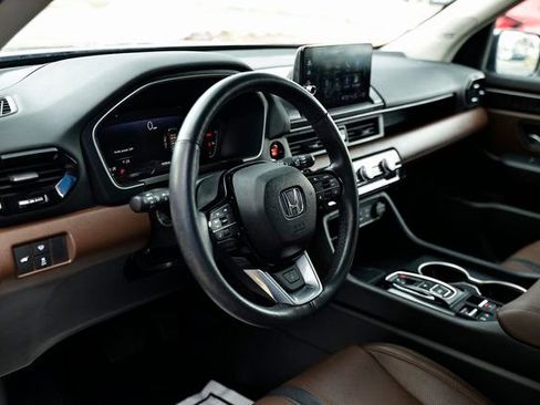 Certified 2023 Honda Pilot Elite image 19