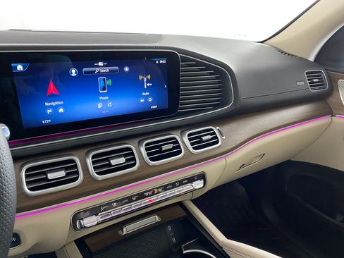 New 2026 Mercedes-Benz GLS 450 4MATIC image 25