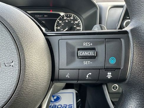 Used 2023 Nissan Rogue SV image 24