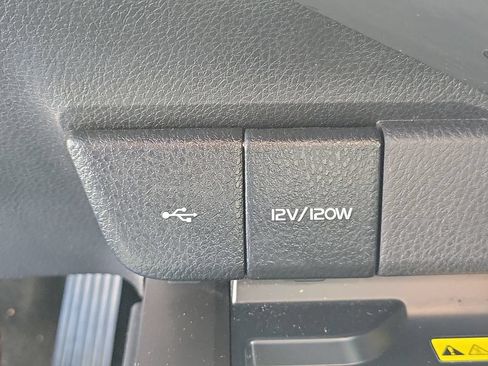 Used 2022 Toyota Camry SE w/ Audio Upgrade Package FWD image 30