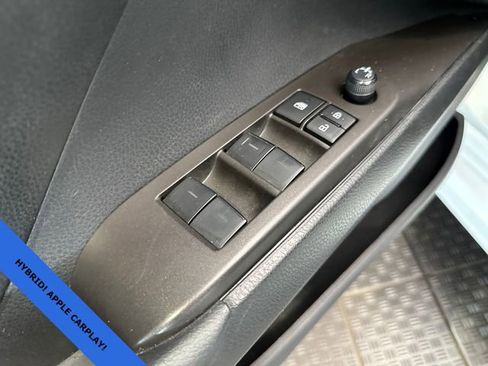 Used 2023 Toyota Camry SE w/ Audio Upgrade Package FWD image 9