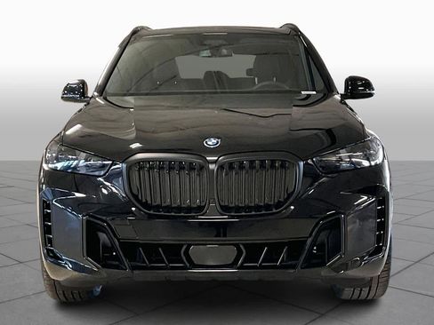 New 2026 BMW X5 xDrive50e w/ M Sport Package image 3