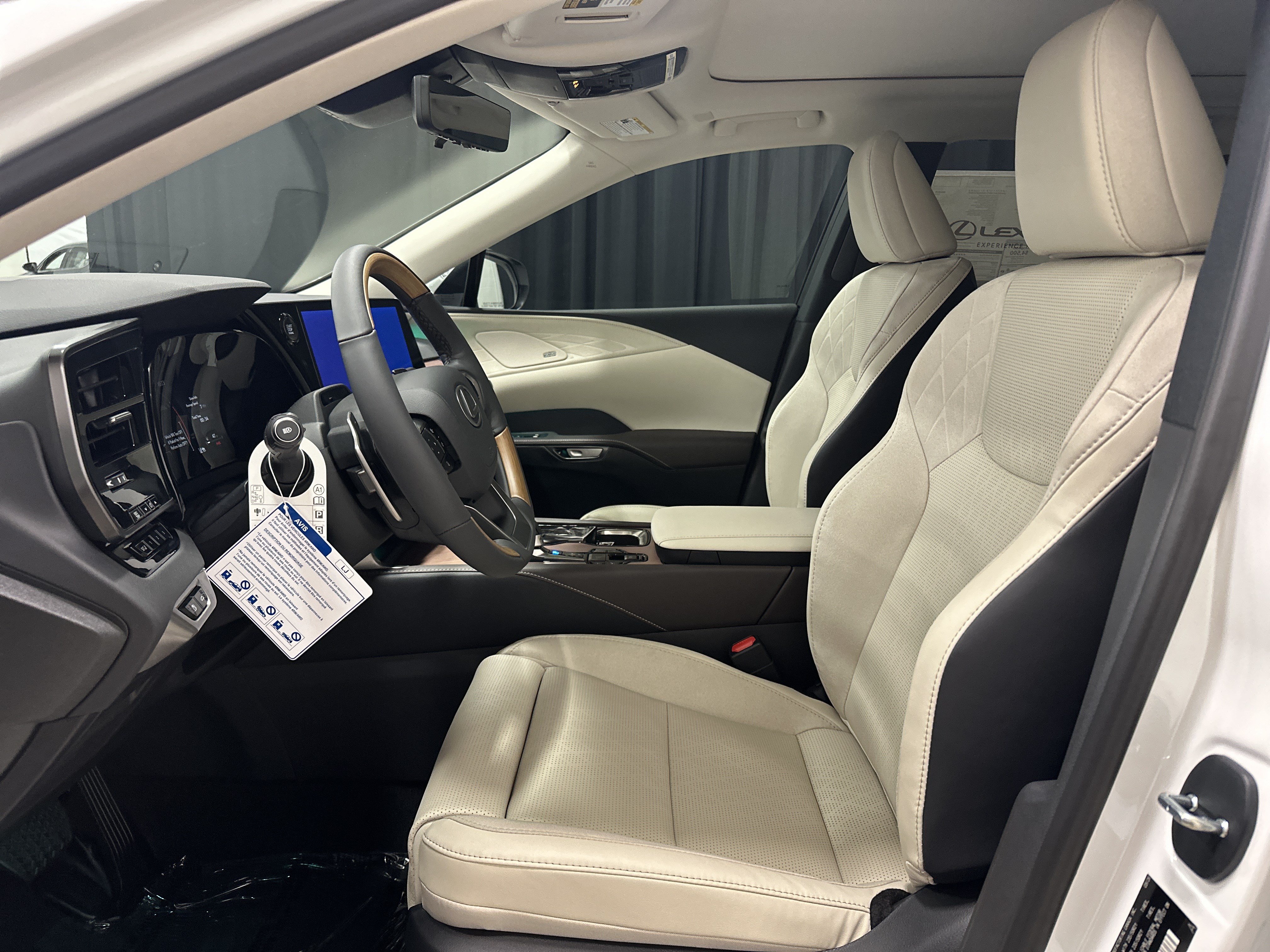 New 2026 Lexus RX 350 AWD w/ Convenience Package image 15