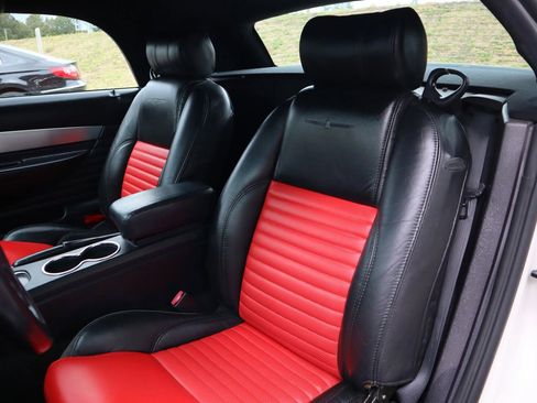 Used 2003 Ford Thunderbird RWD image 10