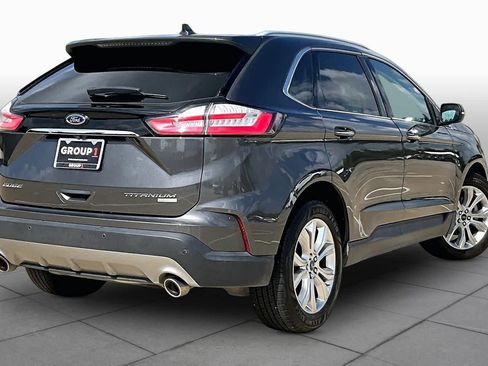 Used 2020 Ford Edge Titanium FWD image 13
