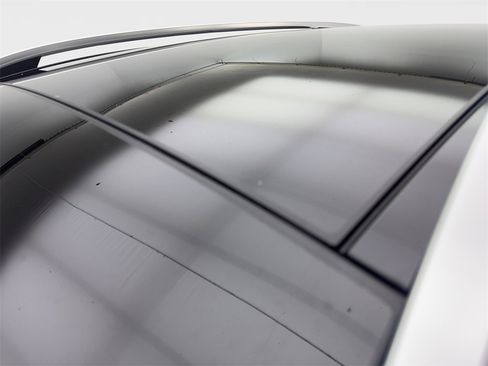 Used 2023 Mercedes-Benz EQB 300 4MATIC w/ Pinnacle Package image 20