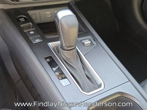 New 2026 Nissan Kicks SV w/ Cold Weather Package FWD image 15