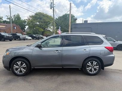 Used 2019 Nissan Pathfinder S