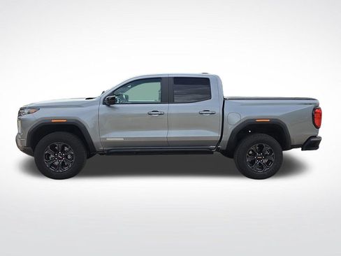 Used 2025 GMC Canyon Elevation w/ Convenience Package AWD/4WD image 2
