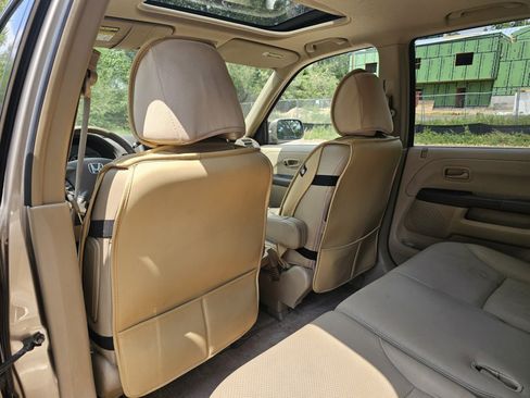 Used 2005 Honda CR-V EX image 25