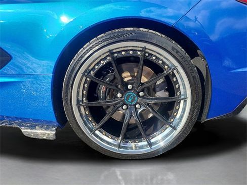 Used 2021 Chevrolet Corvette Stingray Premium Conv w/ Z51 Performance Package image 11