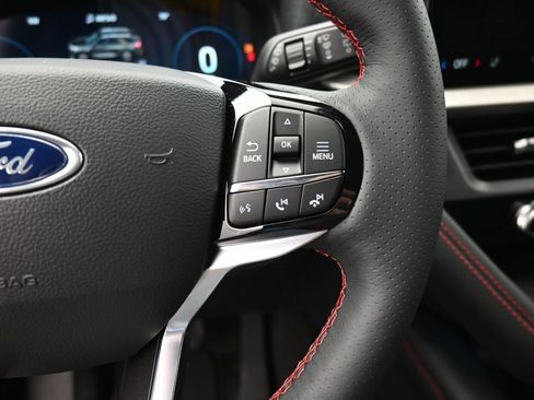 New 2026 Ford Explorer ST-Line w/ ST-Line Street Pack image 7