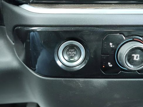 Used 2022 Chevrolet Silverado 1500 LT image 31