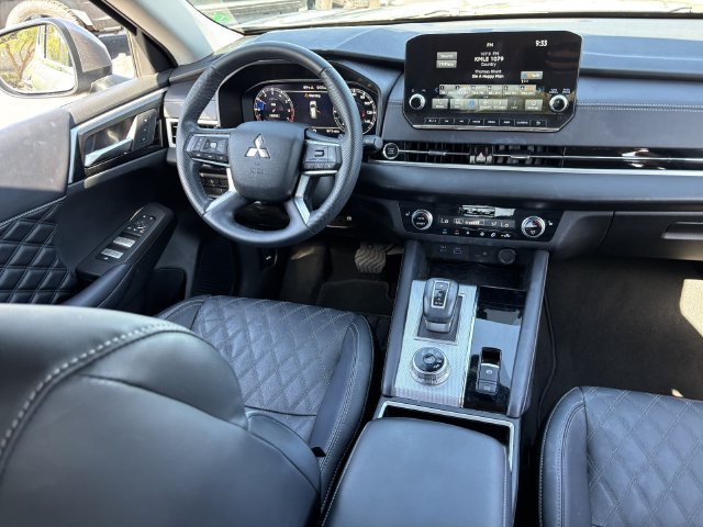 Used 2024 Mitsubishi Outlander SEL FWD image 14