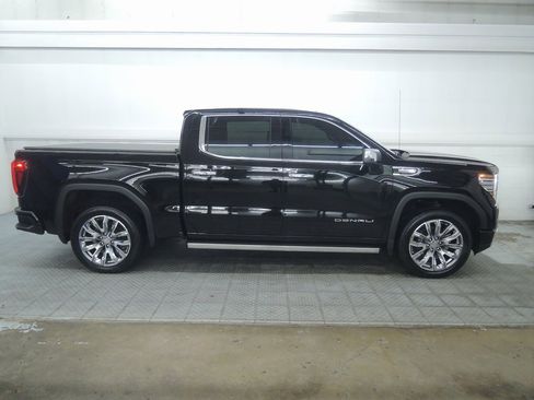 Used 2024 GMC Sierra 1500 Denali w/ Denali Reserve Package image 2