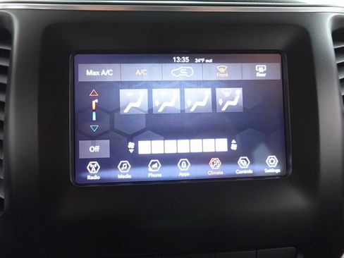 Used 2021 Jeep Cherokee Latitude image 18