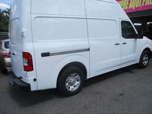 Used 2014 Nissan NV 2500 SV w/ Technology Package image 3