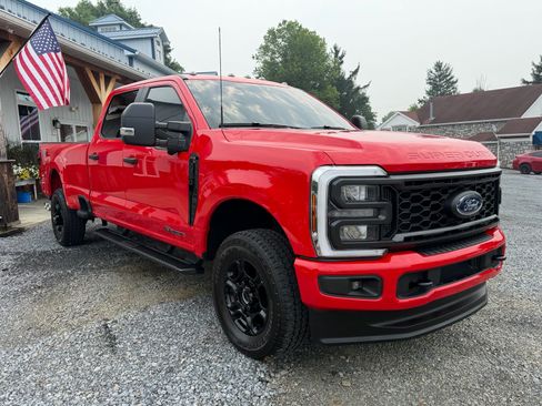 Used 2025 Ford F350 XL w/ STX Appearance Package AWD/4WD image 3