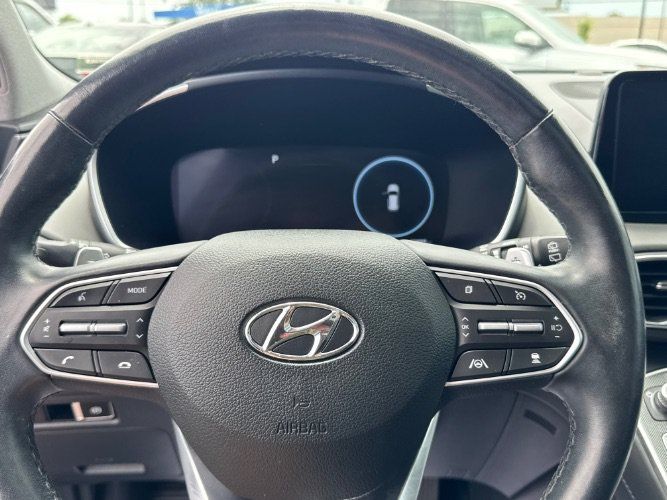 Used 2022 Hyundai Santa Fe Limited FWD image 21