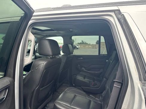 Used 2015 GMC Yukon SLT w/ Open Road Package AWD/4WD image 9