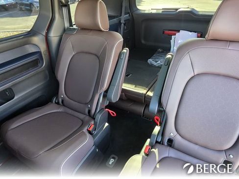 New 2025 Volkswagen ID. Buzz Pro S Plus image 27