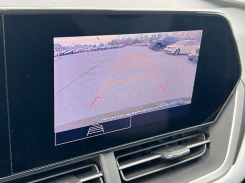 Certified 2024 Chevrolet Trax LS image 24