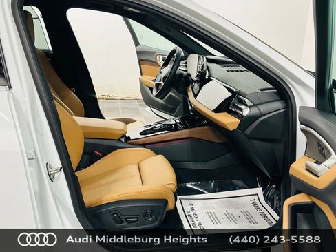 Used 2025 Audi A5 2.0T Premium Plus w/ Premium Plus image 8