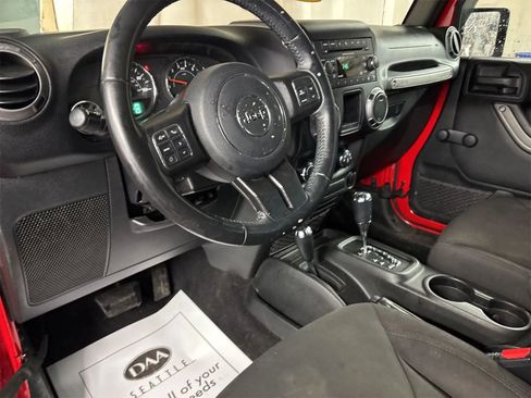 Used 2017 Jeep Wrangler Sport w/ Connectivity Group image 6