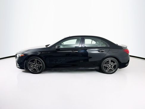 Used 2022 Mercedes-Benz A 220 4MATIC image 4