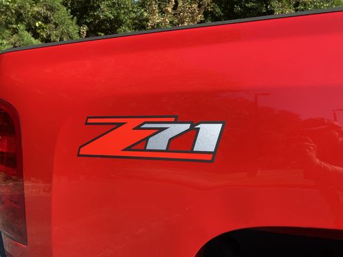 Used 2009 Chevrolet Silverado 1500 LT w/ Power Pack Plus RWD image 38